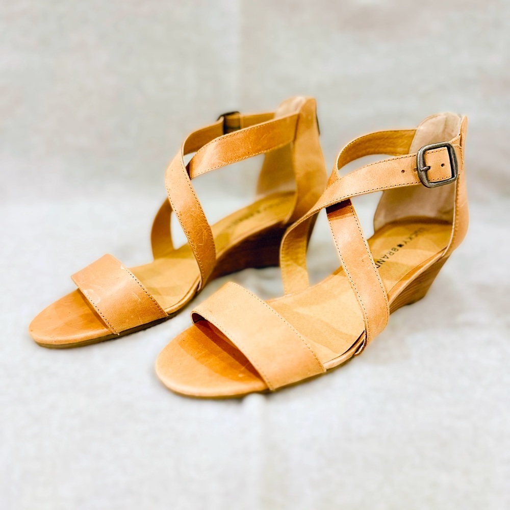 LUCKY BRAND Women's LK-Jenley Sandal Size 9.5M NWOT